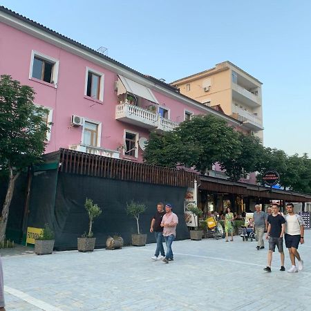 Apartement City Center Berat Exteriör bild