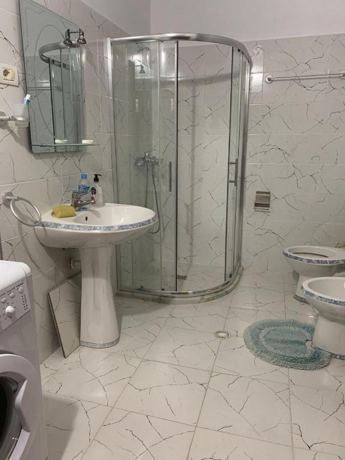 Apartement City Center Berat Exteriör bild