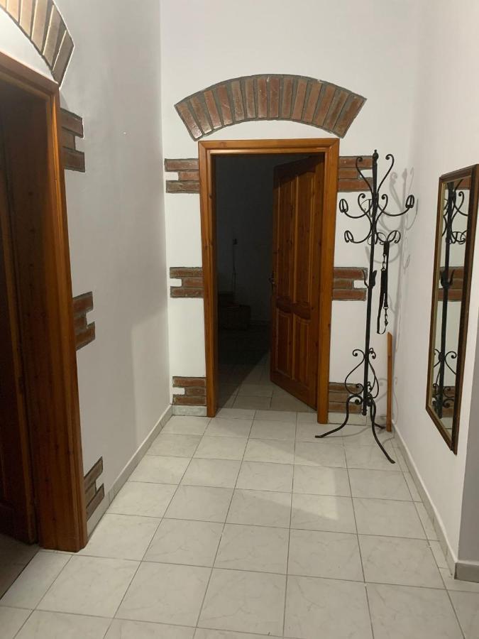 Apartement City Center Berat Exteriör bild